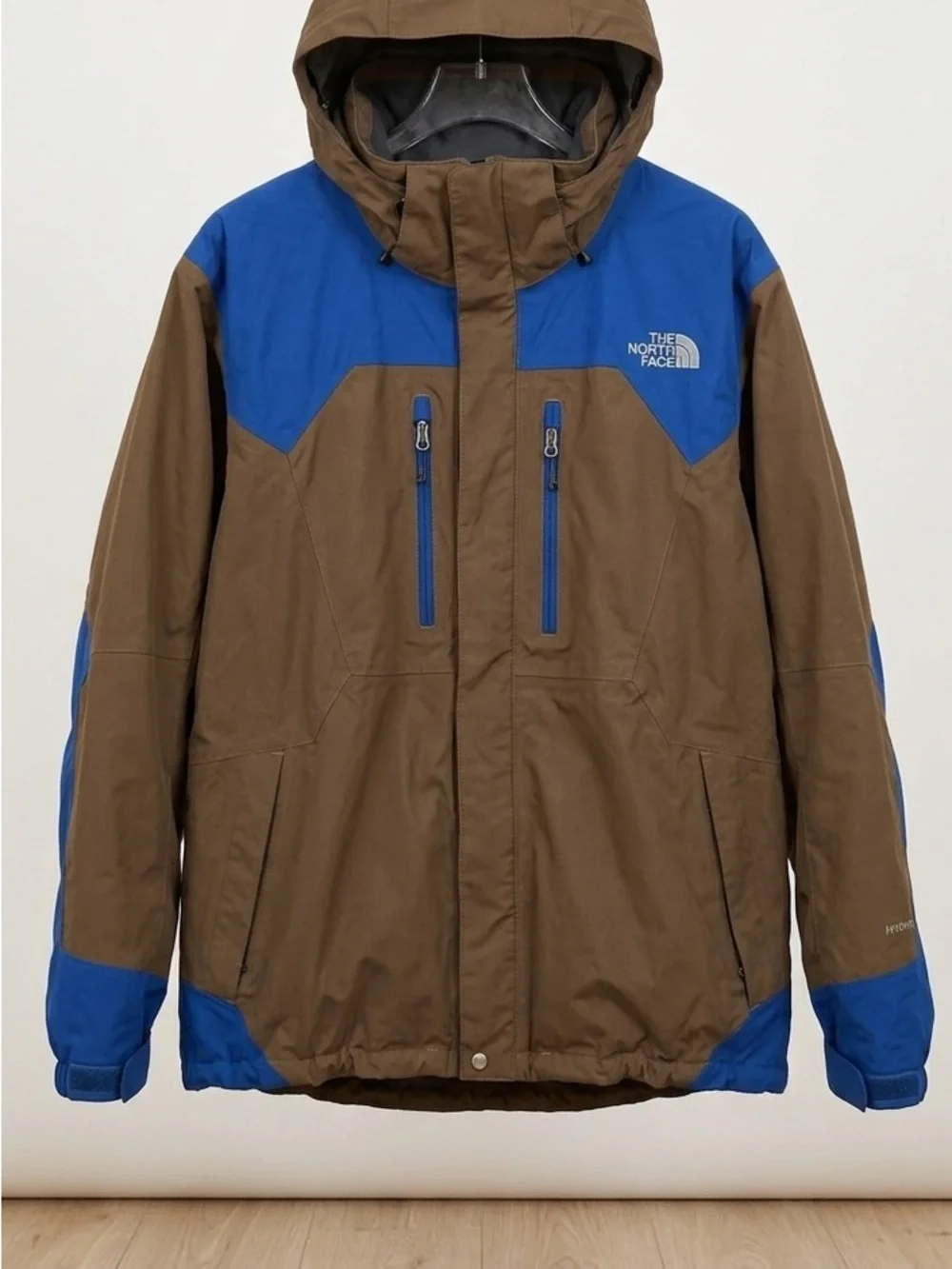 Vintage The North Face Hyvent Men's Waterproof Mountain & Ski Jacket